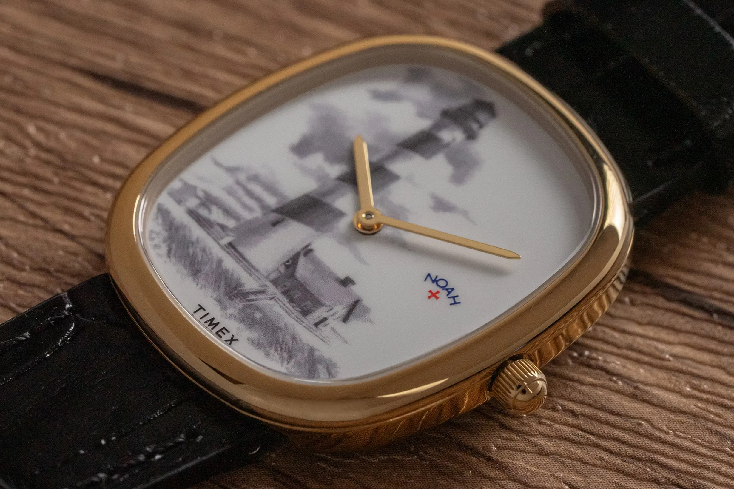تایم باز | ساعت Noah × Timex با الهام از فانوس دریایی تایم باز | ساعت Noah × Timex با الهام از فانوس دریایی