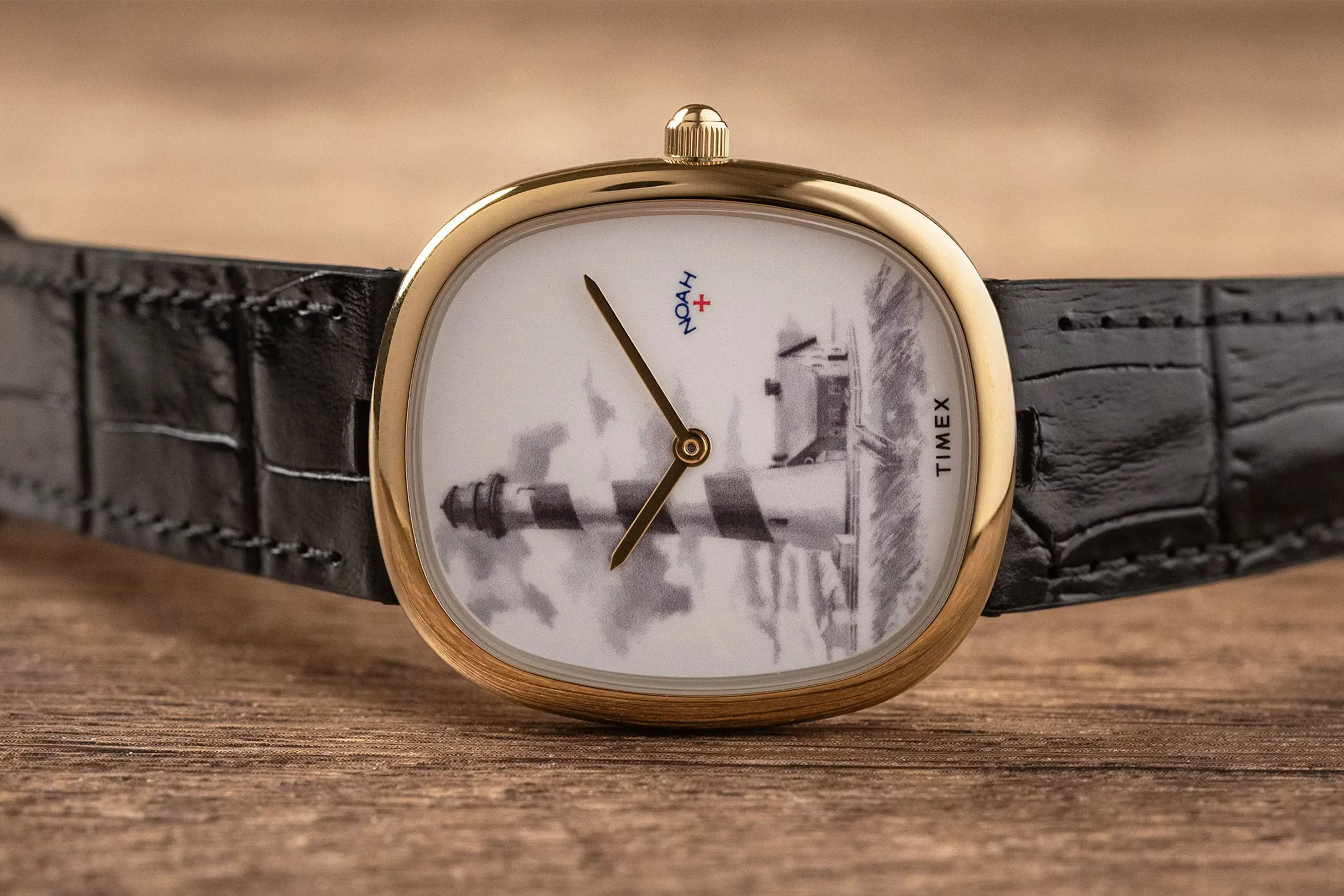 تایم باز | ساعت Noah × Timex با الهام از فانوس دریایی تایم باز | ساعت Noah × Timex با الهام از فانوس دریایی