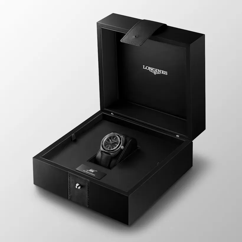 تایم باز | معرفی ساعت لانژین Ultra-Chron Carbon؛ ترکیبی از دقت و طراحی مدرن تایم باز | معرفی ساعت لانژین Ultra-Chron Carbon؛ ترکیبی از دقت و طراحی مدرن